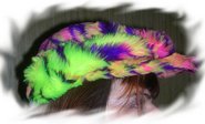 casquette fourrure fluo